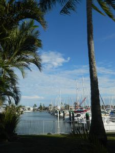 Waiting to board the boat, on a perfect sunny Autumn afternoon..paradise!
